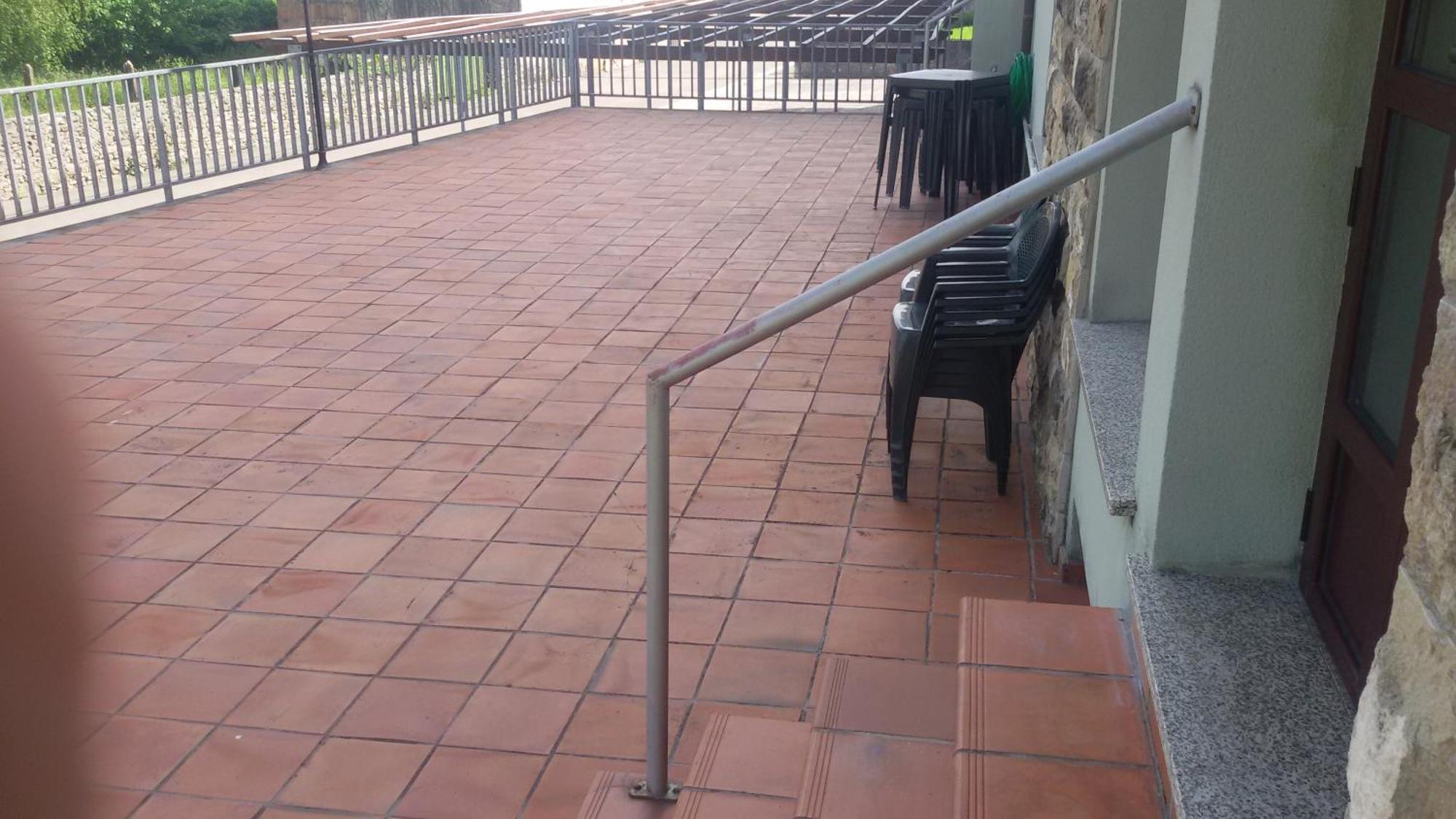 Hotel Alameda Villaviciosa  Extérieur photo